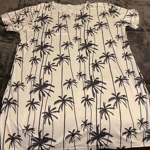 SHEIN White T-Shirt with Black Palm Tree Print Size 2xL